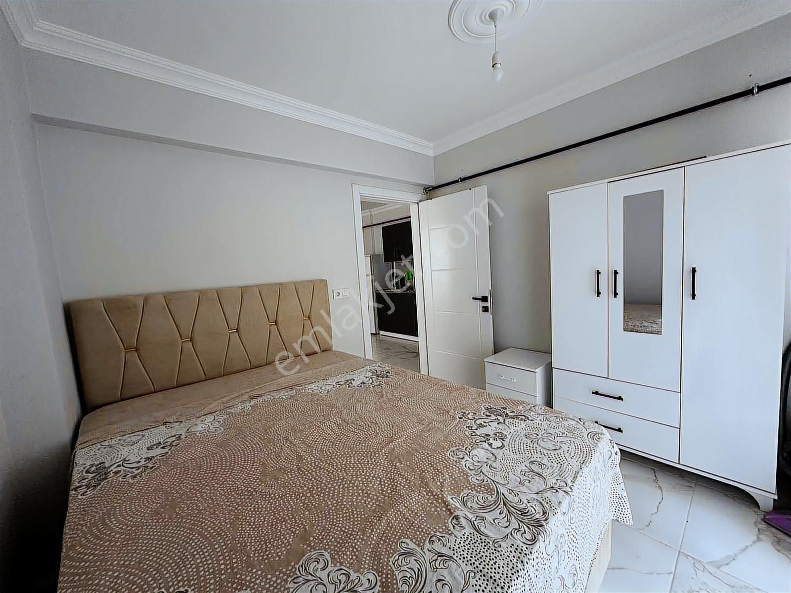 Yeni Mahallede Eşyalı Kiralık 1+1 Daire - Görsel 8