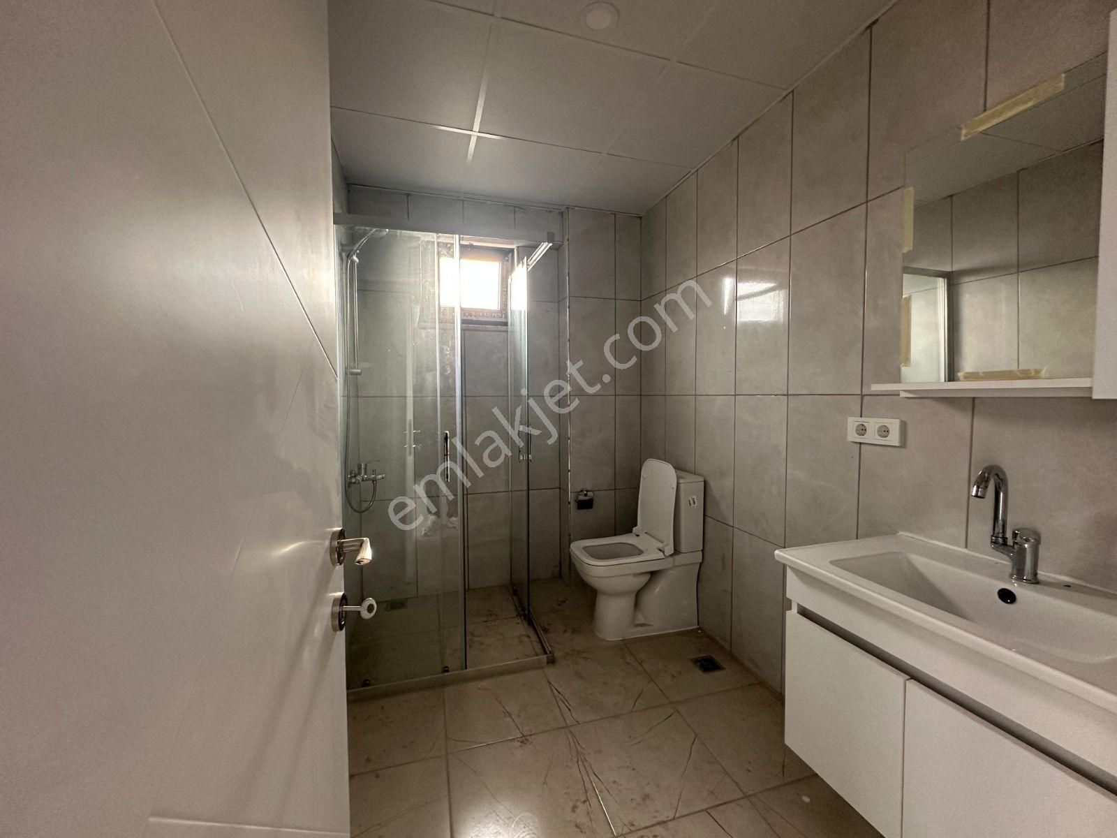 Aker Emlaktan Yunus Emre Mahallesinde Fırsat 1+1 Daire - Görsel 3