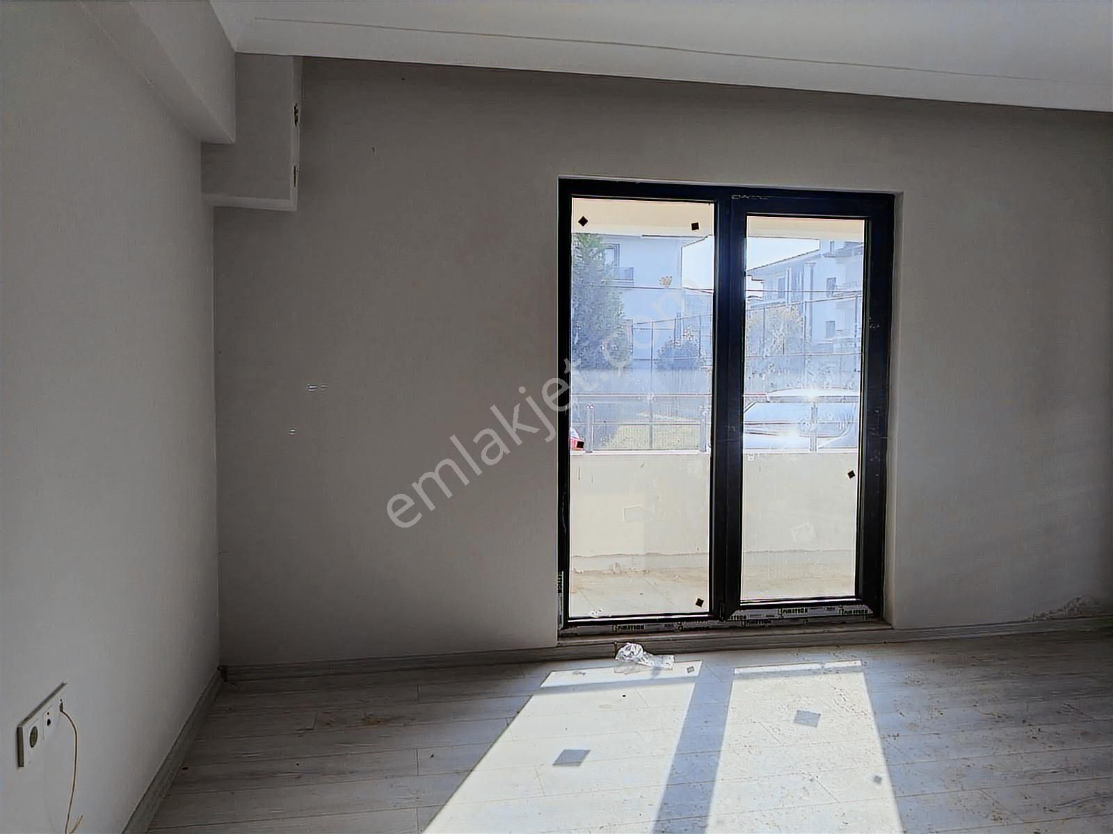 Akermax Gayrimenkulden Merkezi Konum Koridorlu 1+1 Daire - Görsel 7