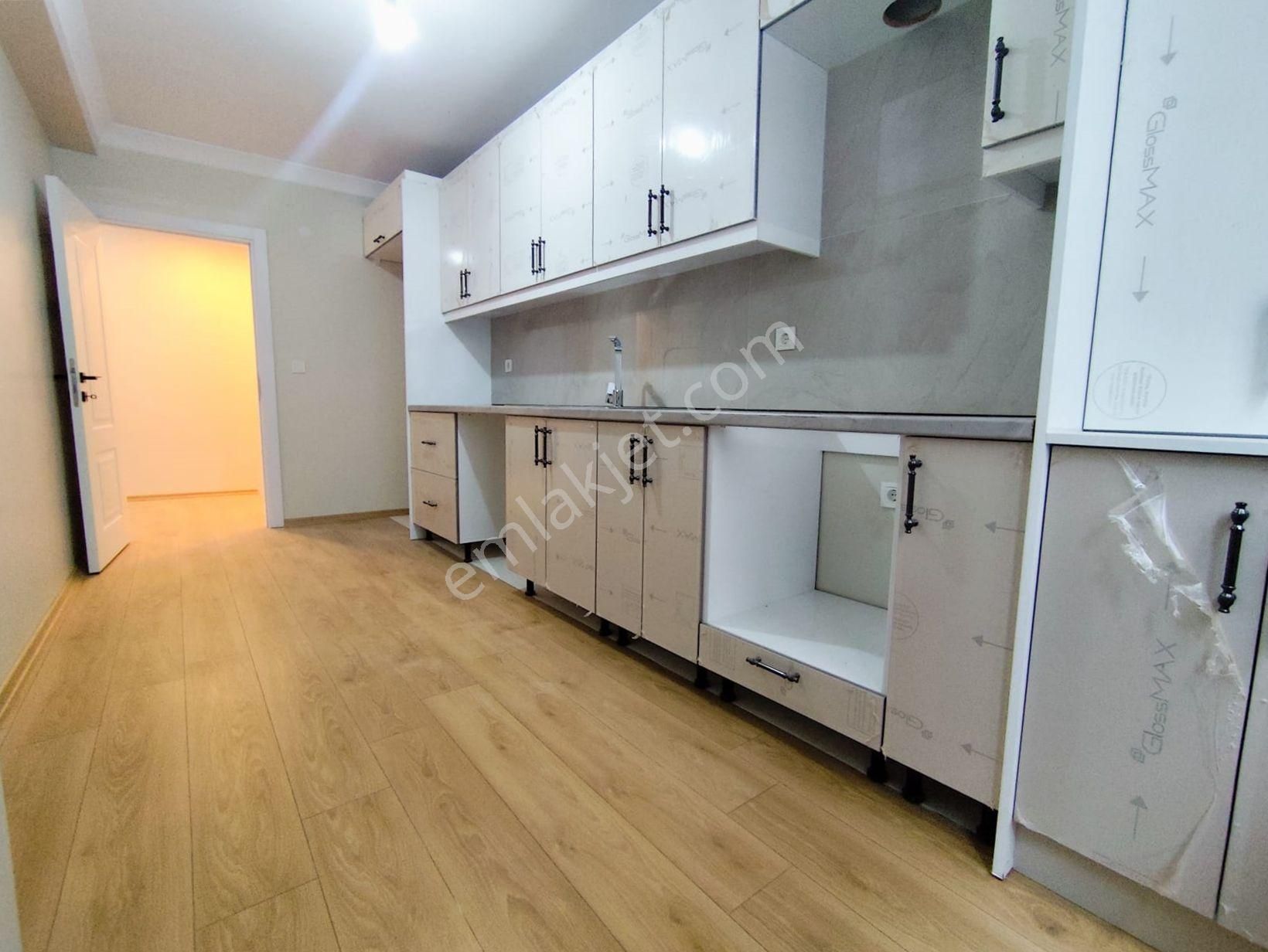 Mertcan Dan Fatih Mah 4+2 Balkonlu Sıfır Ters Dubleks Daire - Görsel 20