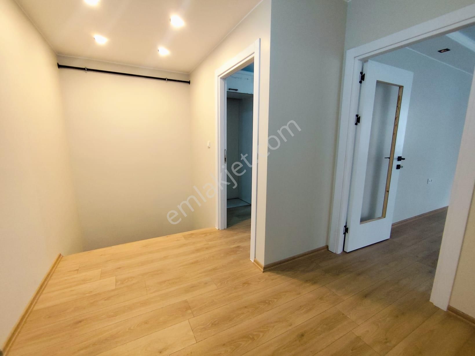 Mertcan Dan Fatih Mah 4+2 Balkonlu Sıfır Ters Dubleks Daire - Görsel 26