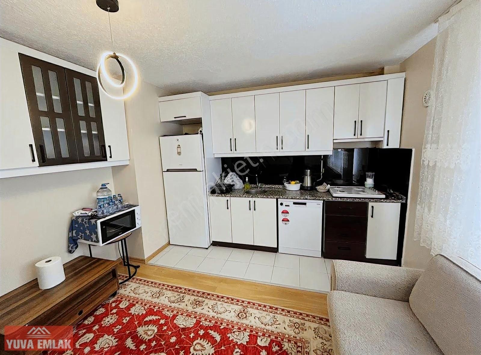 Kayaşehir 11.bölgede Satılık 2+1 Metroya Yürüme Mesafesinde