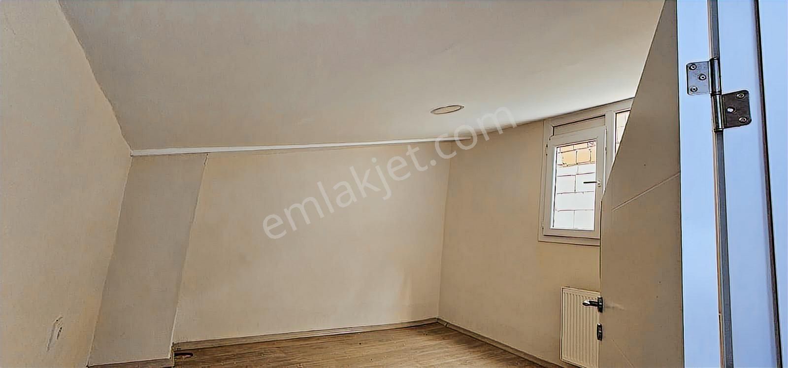 Çiğli Yeni Mahallede Aile Binası Dubleks Daire - Görsel 17