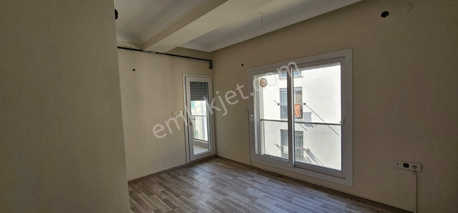 Çiğli Yeni Mahallede Aile Binası Dubleks Daire - Görsel 21