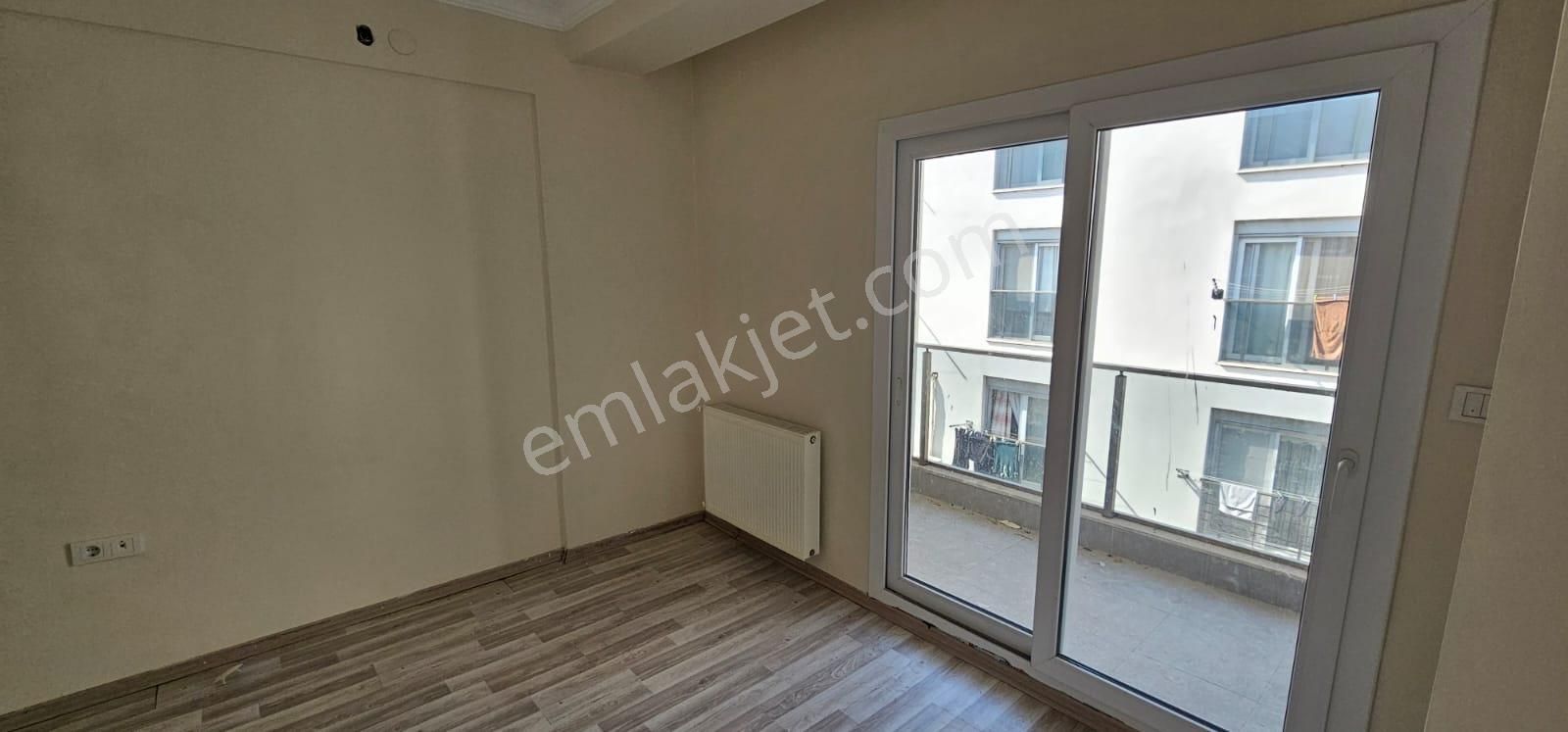 Çiğli Yeni Mahallede Aile Binası Dubleks Daire - Görsel 4