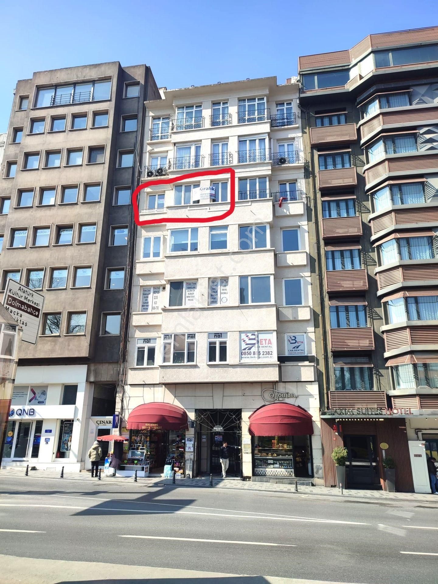 Suna Tabakçı'dan Taksim Cumhuriyet Caddesi 125 M2 Kiralık Ofis