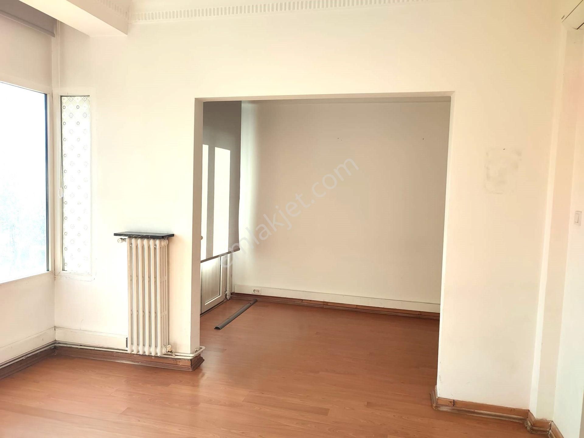 Suna Tabakçı'dan Taksim Cumhuriyet Caddesi 125 M2 Kiralık Ofis - Görsel 6