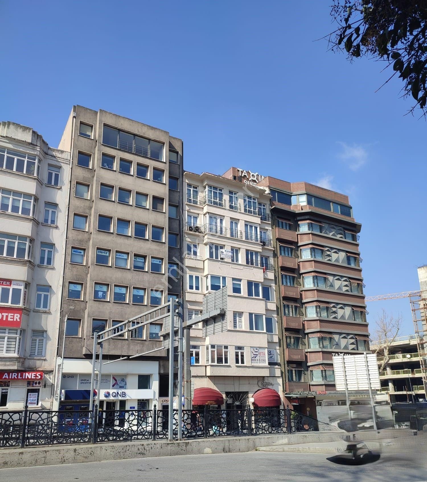 Suna Tabakçı'dan Taksim Cumhuriyet Caddesi 125 M2 Kiralık Ofis - Görsel 3