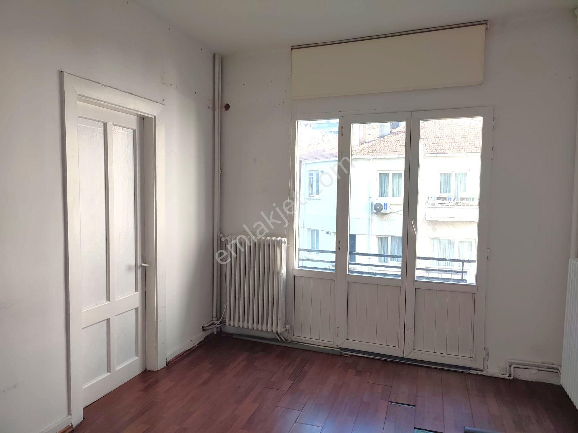 Suna Tabakçı'dan Taksim Cumhuriyet Caddesi 125 M2 Kiralık Ofis - Görsel 30