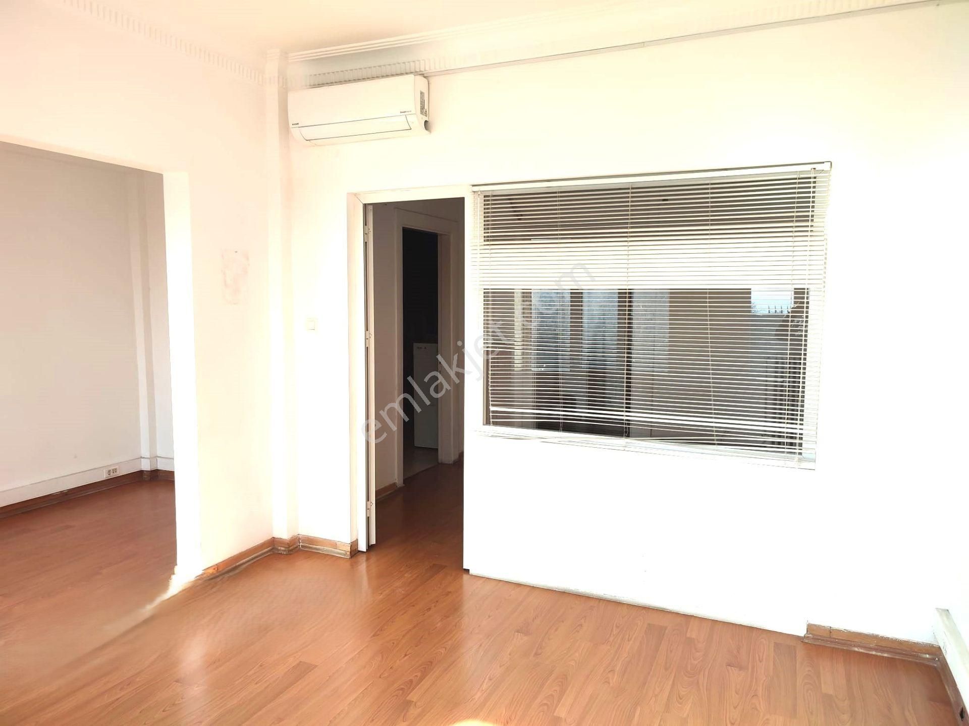 Suna Tabakçı'dan Taksim Cumhuriyet Caddesi 125 M2 Kiralık Ofis - Görsel 10