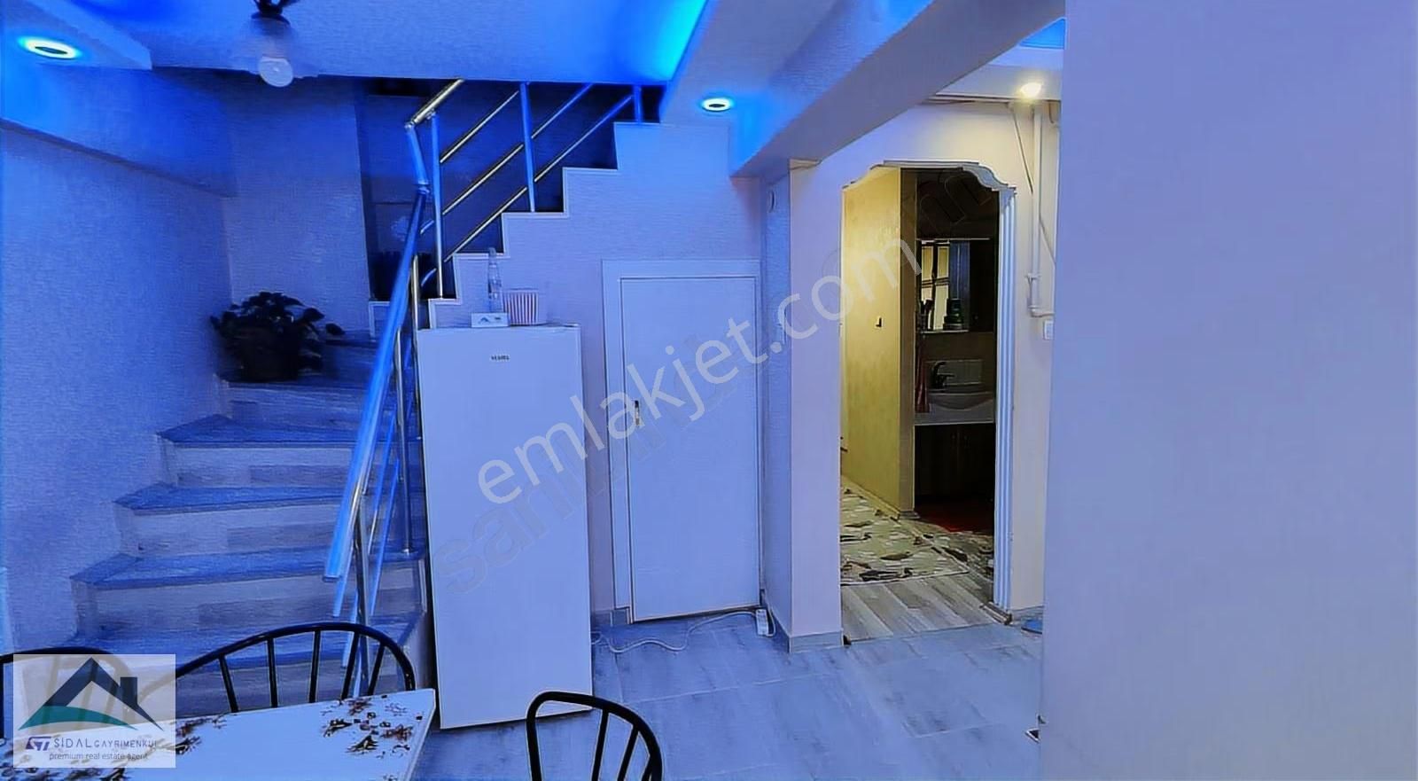 Tevfikiye Mahallesinde 5+1 240m2 Satılık Dubleks - Görsel 7
