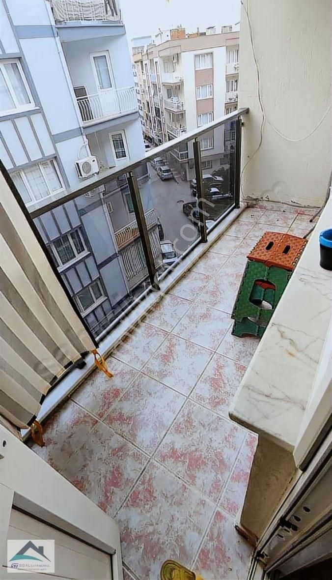 Tevfikiye Mahallesinde 5+1 240m2 Satılık Dubleks - Görsel 2