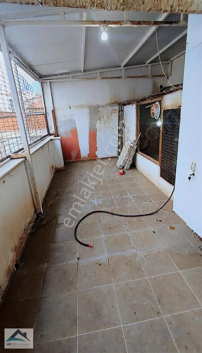 Tevfikiye Mahallesinde 5+1 240m2 Satılık Dubleks - Görsel 19