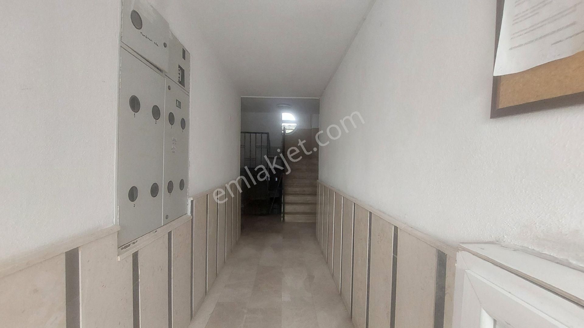 Kuşadası Türkmende Kiralık 2+1 90 M2 Daire. - Görsel 19