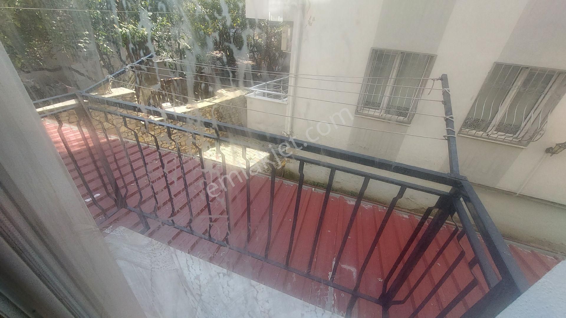 Kuşadası Türkmende Kiralık 2+1 90 M2 Daire. - Görsel 9