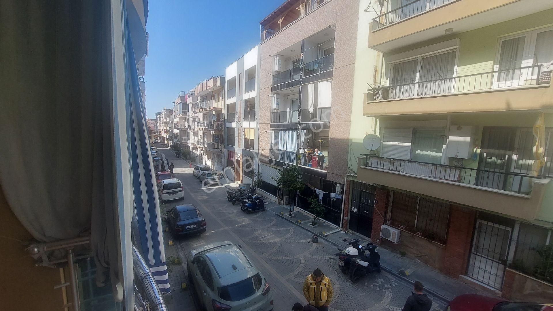 Kuşadası Türkmende Kiralık 2+1 90 M2 Daire. - Görsel 12