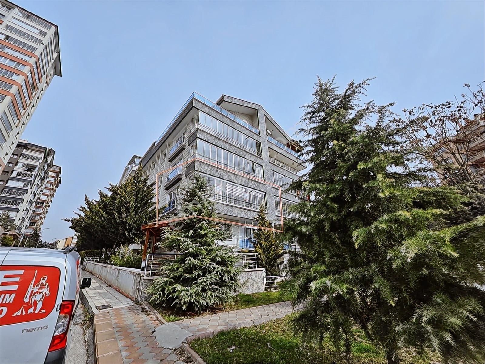 Merkezi Konumda Ego Dolmuş Önünden Geçiyor Katta Asansörlü 3+1 - Görsel 10