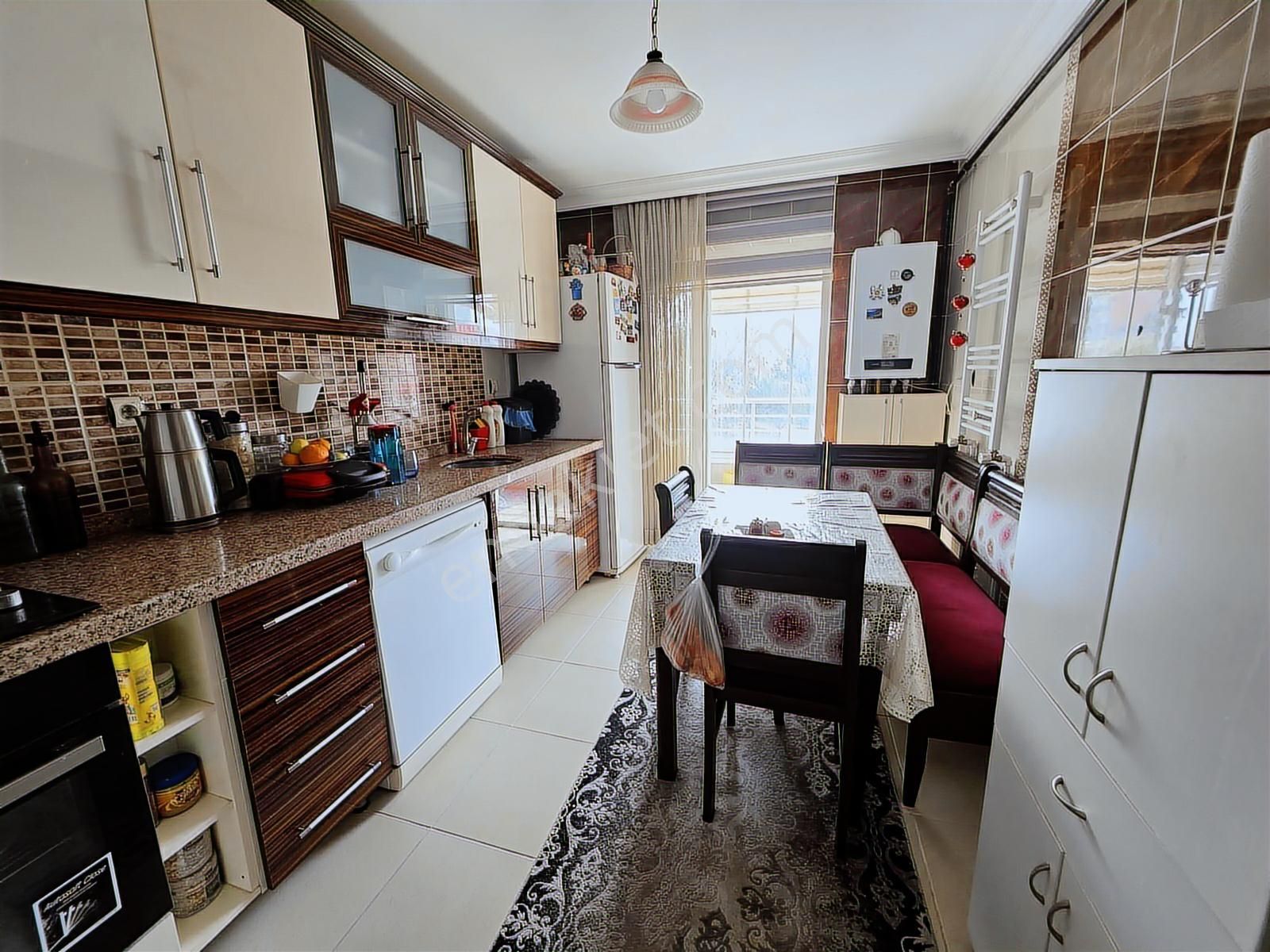 Merkezi Konumda Ego Dolmuş Önünden Geçiyor Katta Asansörlü 3+1 - Görsel 20