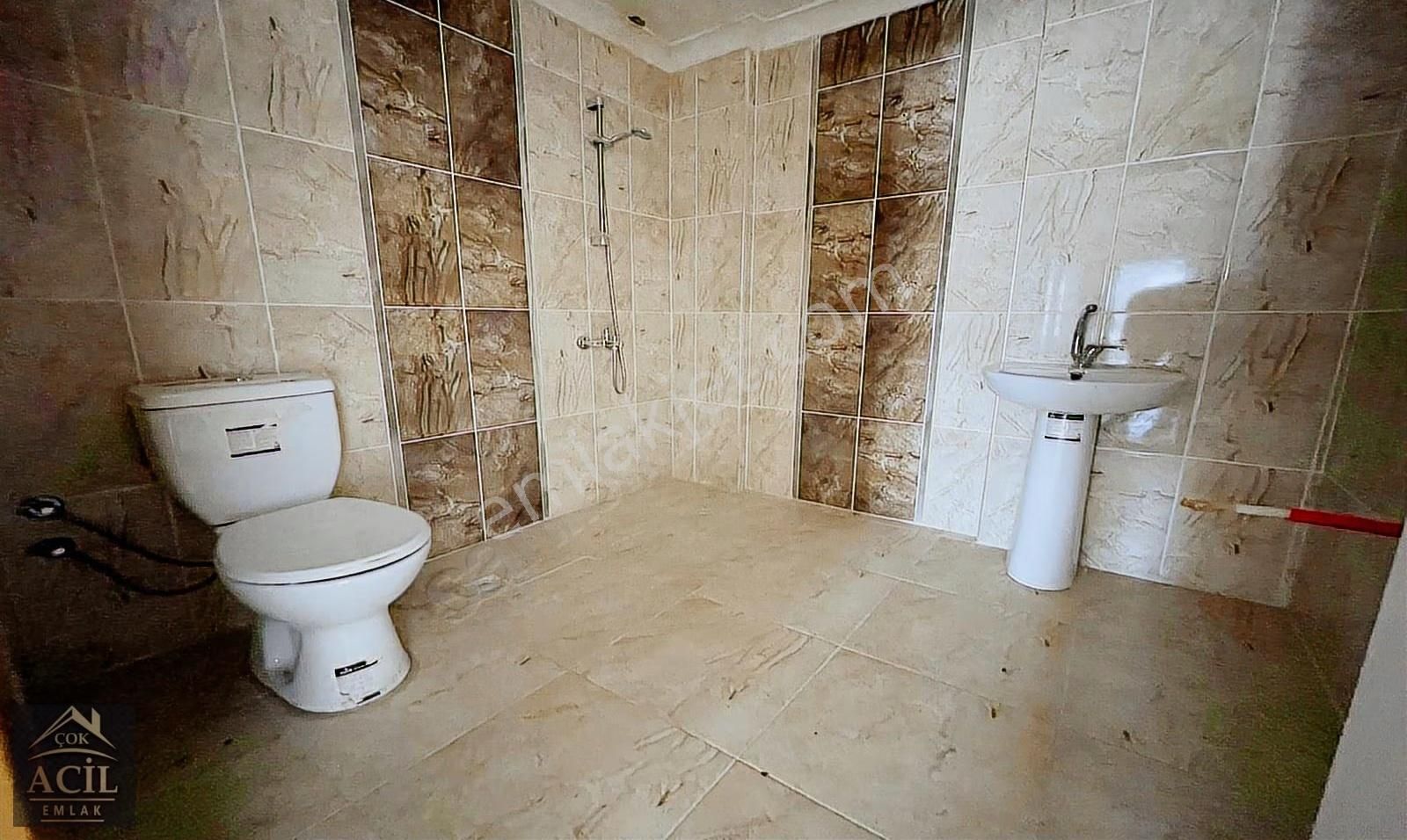 Çok Acil'den Atapark Mh.yeni Bina'da Ara Katta 3+1 0 Daire! - Görsel 4