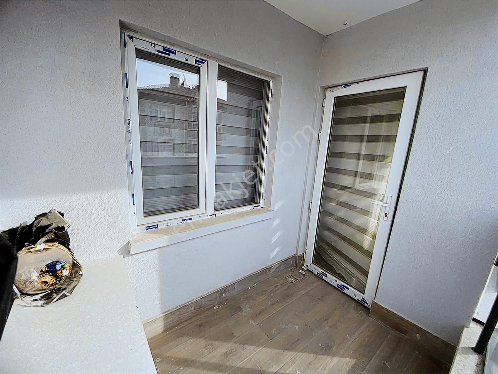 Esenboğa Mahallesinde Yola Yakın Katta Satılık Daire - Görsel 12