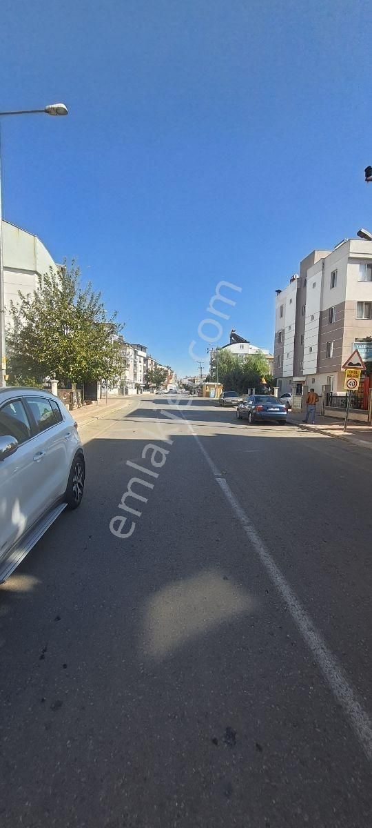 Ahatlı Da İ.b.z.t Cadde Üzerinde 2+1 Ayrı Mutfak Dükkan Olabili - Görsel 15