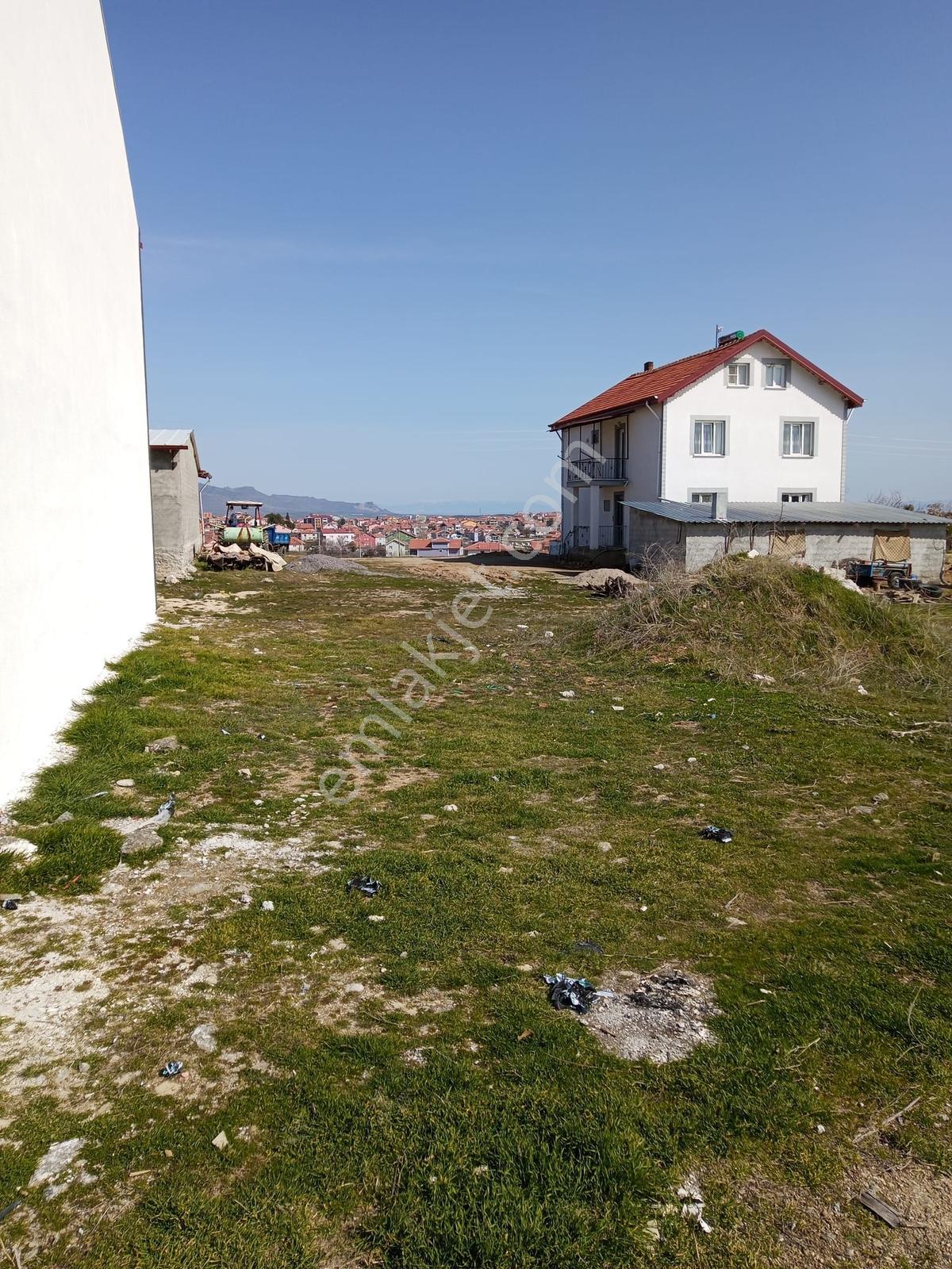 Uşak Eşme Cumhuriyet Mahallesinde 395m2 Satılık Arsa - Görsel 12
