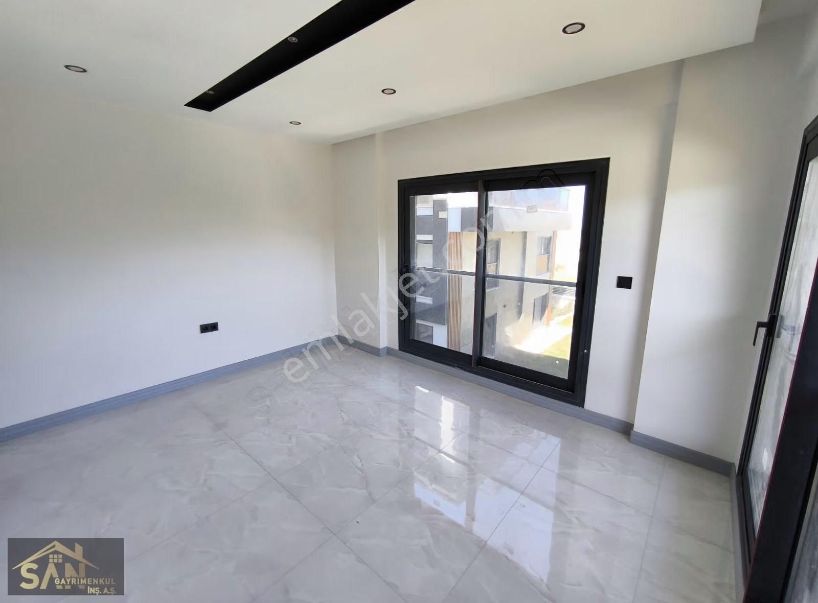 Urla Gdn Gold Sitesinde Satılık 140 Metre Bahçeli Daire - Görsel 11