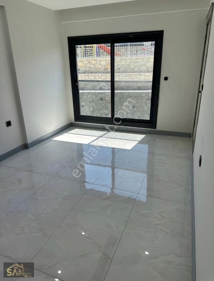 Urla Gdn Gold Sitesinde Satılık 140 Metre Bahçeli Daire - Görsel 7