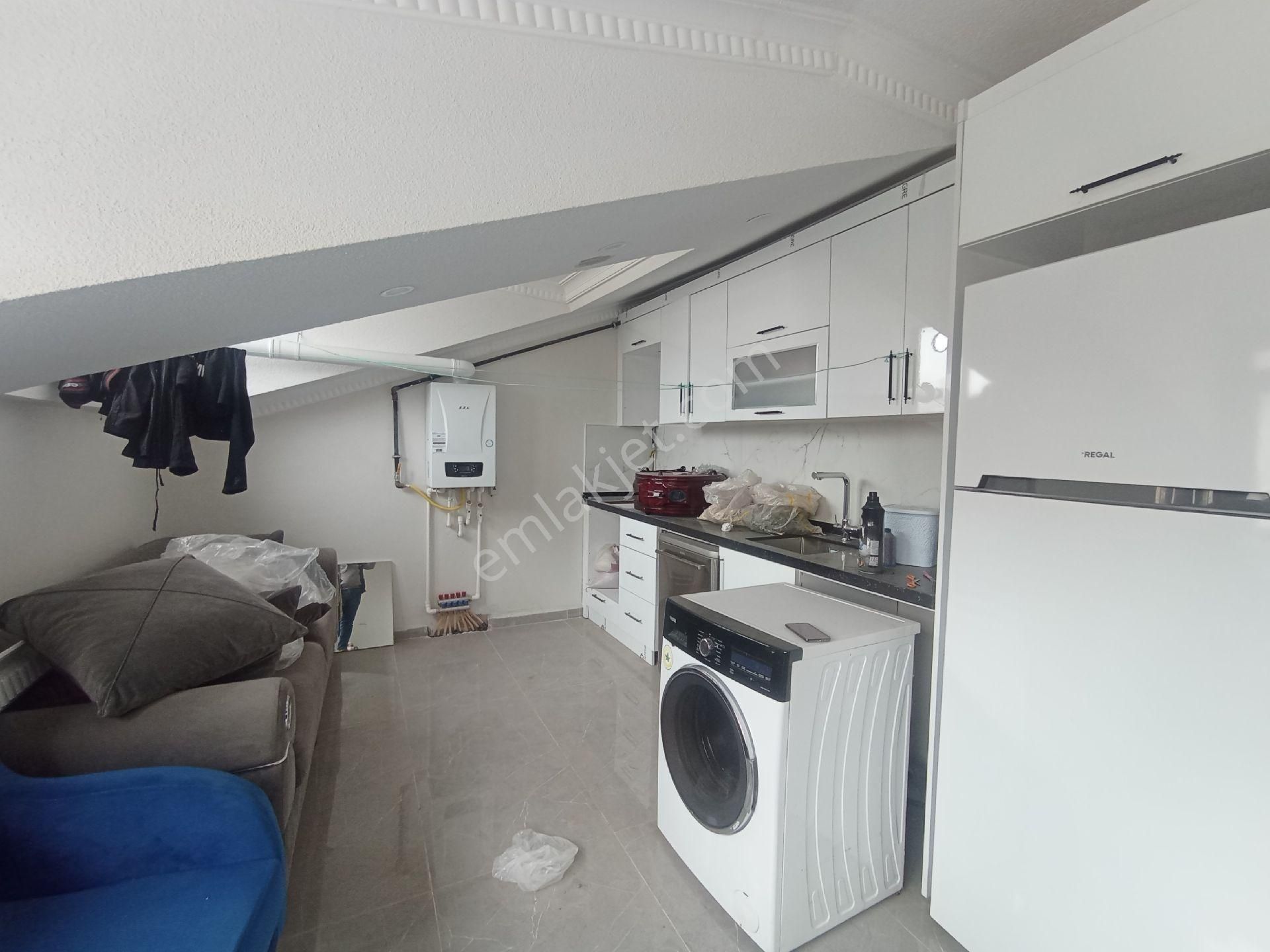 Sıfır Çatı Katı 2+1 | 80 M² | Kısmen Eşyalı | Ulaşıma Yakın | Drs Gayrimenkul - Görsel 2