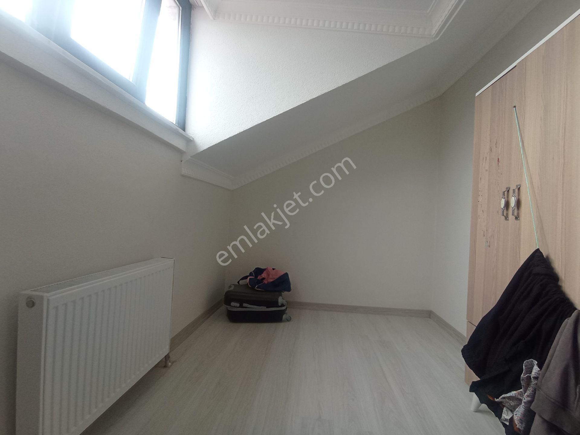 Sıfır Çatı Katı 2+1 | 80 M² | Kısmen Eşyalı | Ulaşıma Yakın | Drs Gayrimenkul - Görsel 5