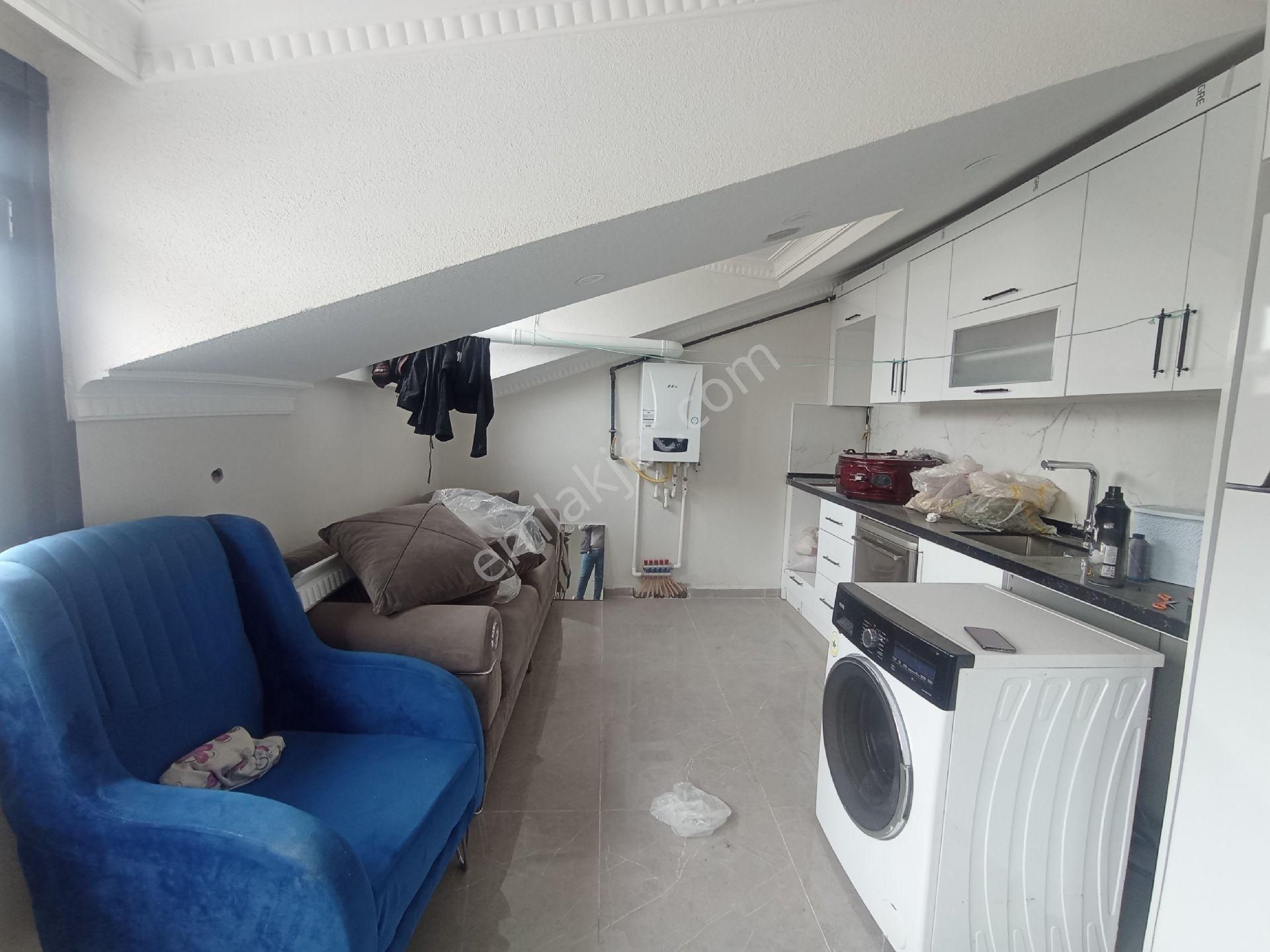 Sıfır Çatı Katı 2+1 | 80 M² | Kısmen Eşyalı | Ulaşıma Yakın | Drs Gayrimenkul - Görsel 3