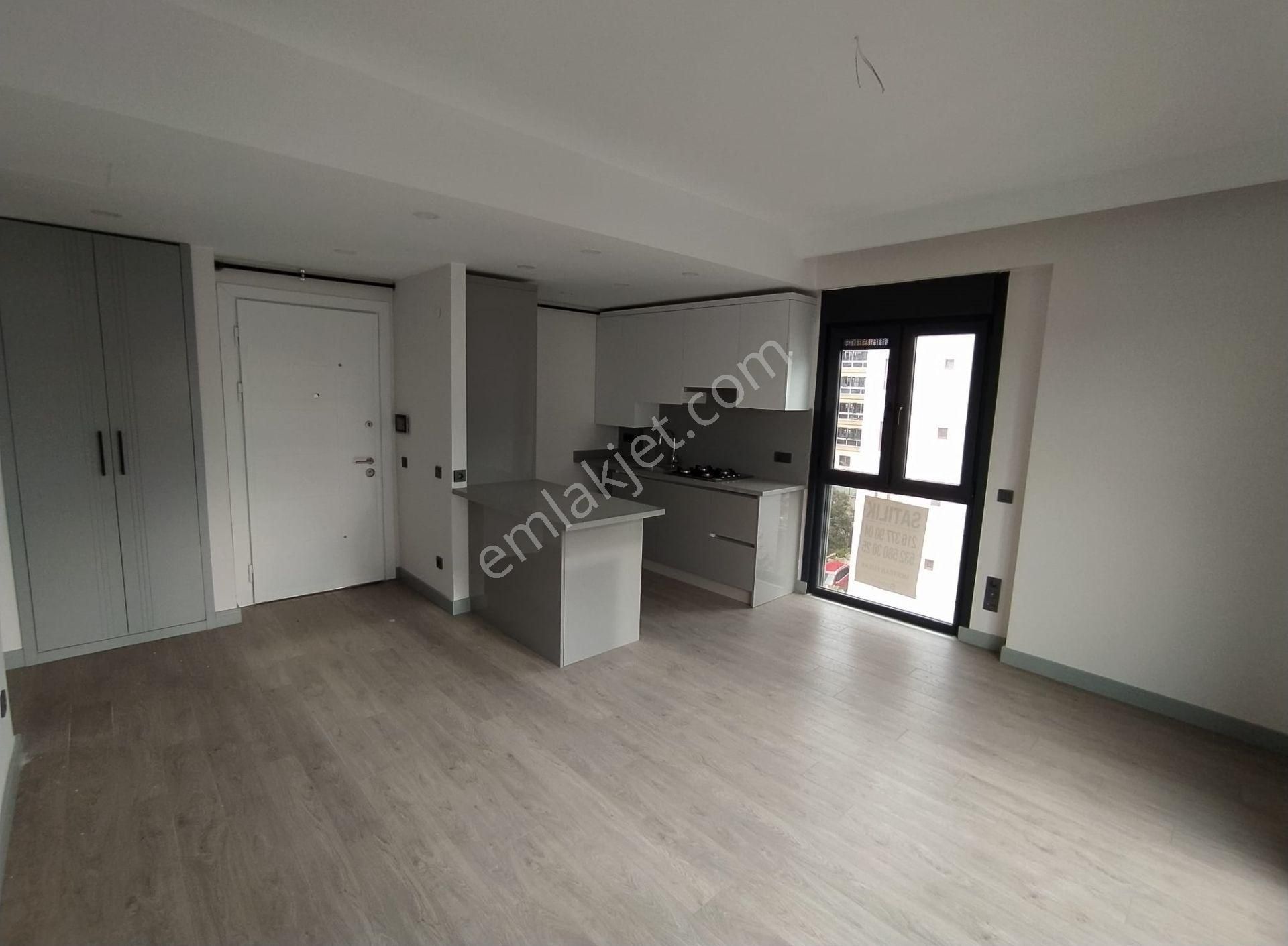 Mertcan Dan Yakacık Meydana Yürüme 2+1 Ankastreli - İskanlı Tapu Masrafsız - Görsel 11