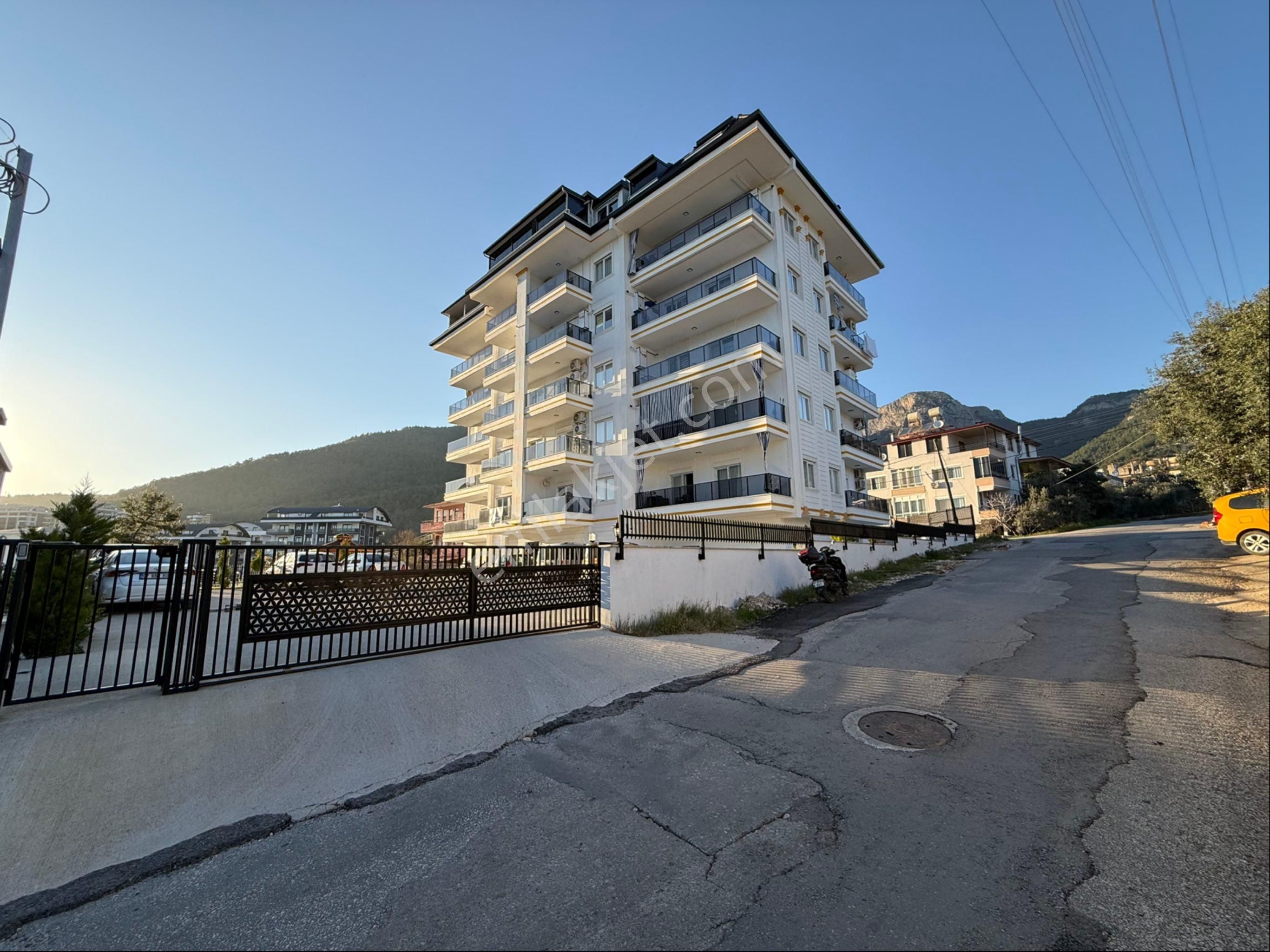 Alanya/çıplaklı Mah. 1+1 Satılık Daire