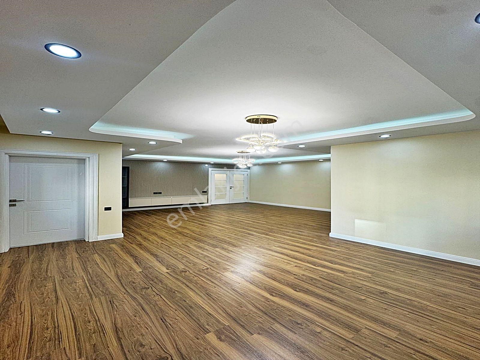 Cadde34 Yapı'dan West Marinaya Komşu Site İçerisinde Full Dekorlu Devasa M2 De Satılık 3+1 Daire!! - Görsel 12