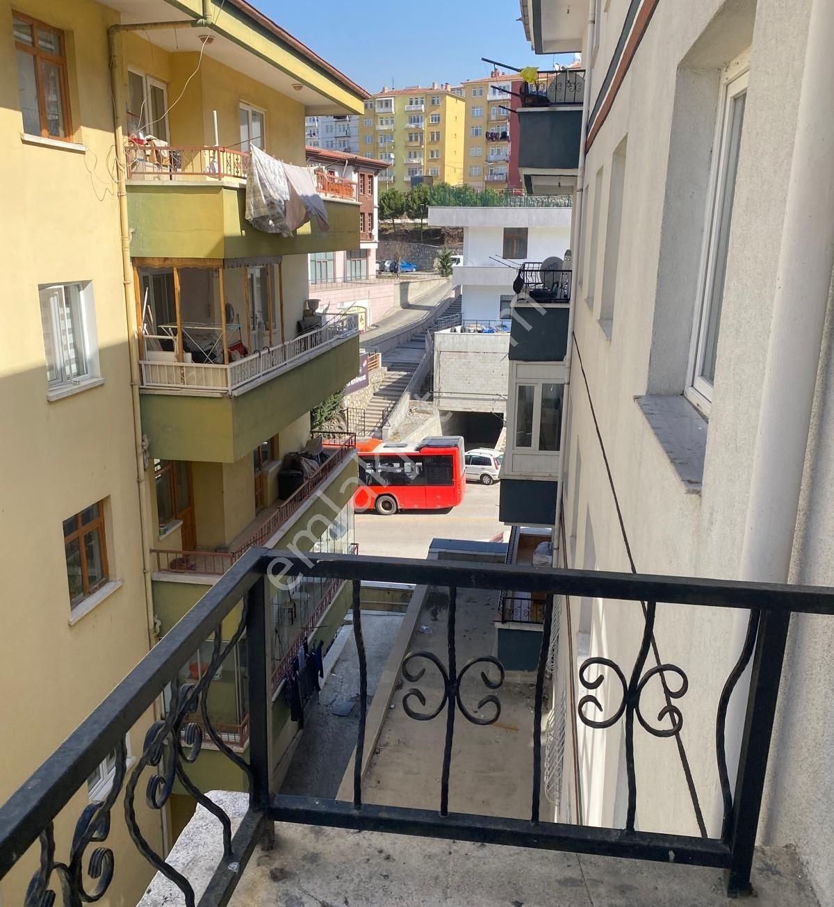 Kapalı Pazar Yeri Karşısı 3+1 Köşe Daire - Görsel 18