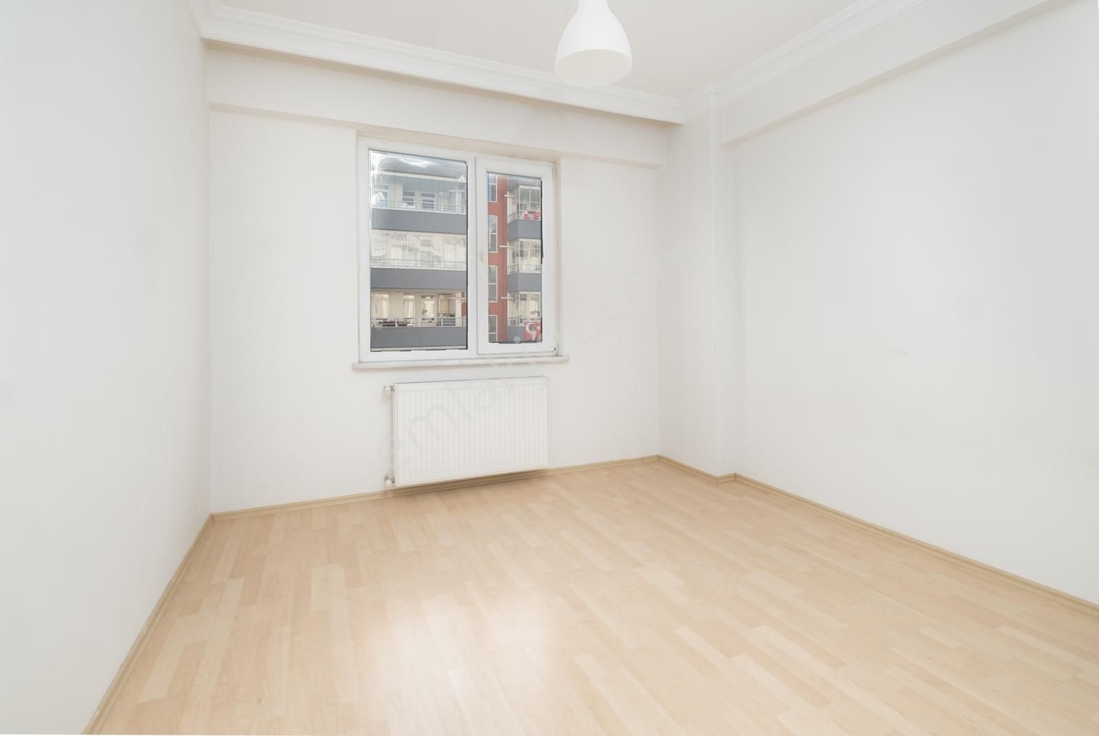 Remaxadvantage'den 23 Nısanda ,geniş 4+1 Havuzlu Daire - Görsel 33