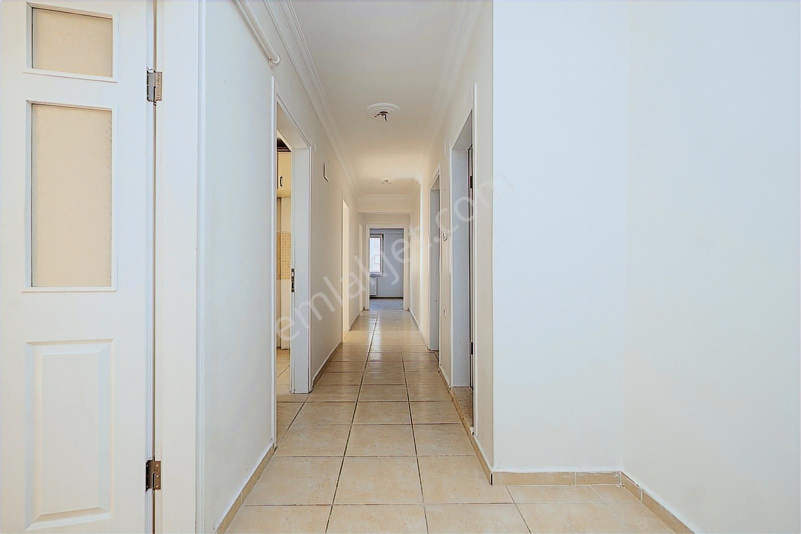 Remaxadvantage'den 23 Nısanda ,geniş 4+1 Havuzlu Daire - Görsel 34