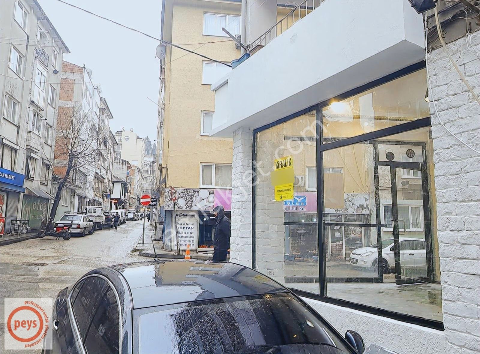 Şehrin Merkezinde Ana Caddesi Üzerinde Köşe Mağaza - Görsel 14