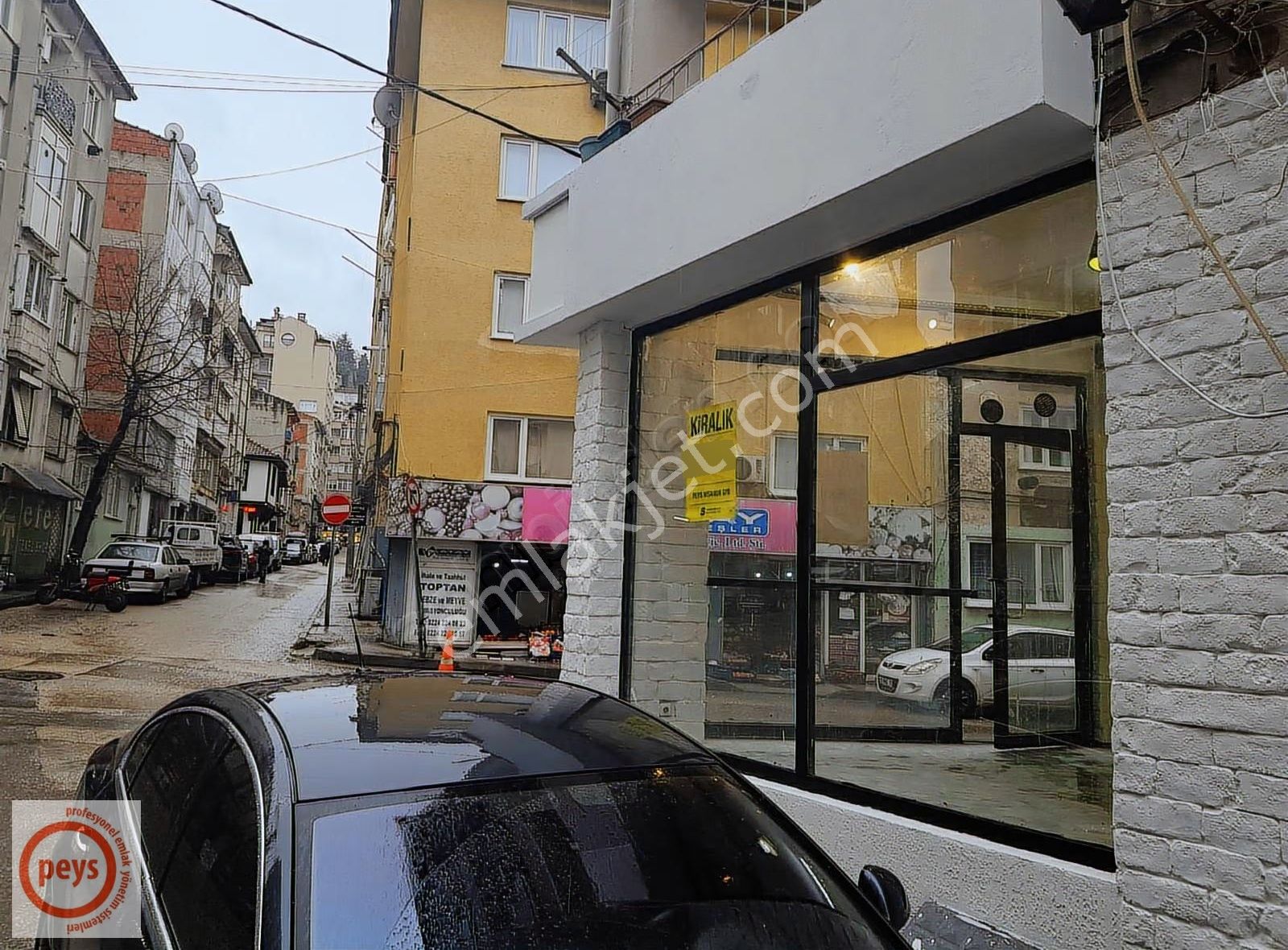 Şehrin Merkezinde Ana Caddesi Üzerinde Köşe Mağaza - Görsel 10