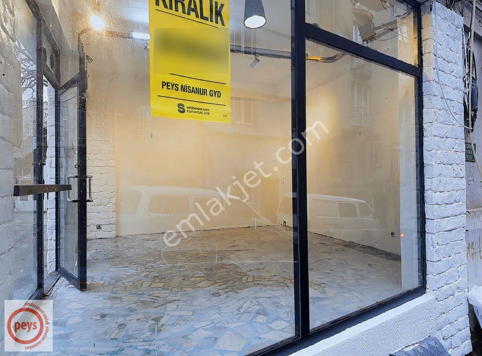 Şehrin Merkezinde Ana Caddesi Üzerinde Köşe Mağaza - Görsel 18