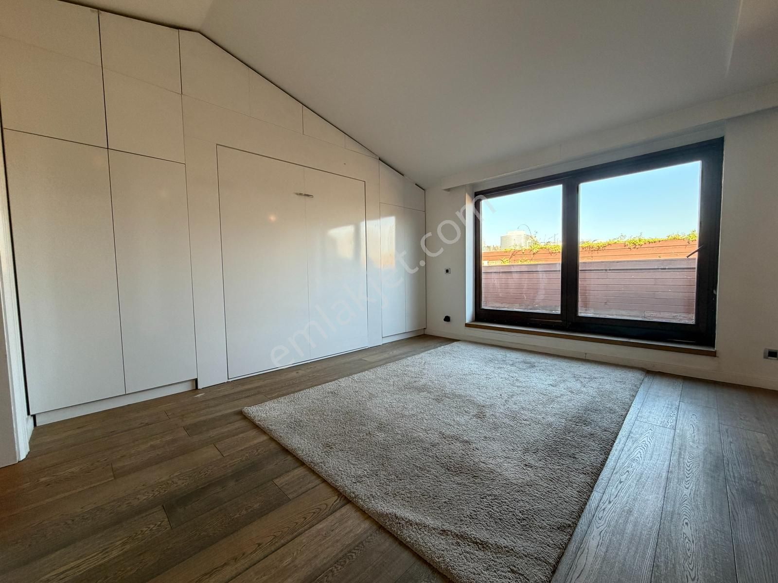 Akaretler Sıraevler Geniş Teraslı Home Offıce - Görsel 5