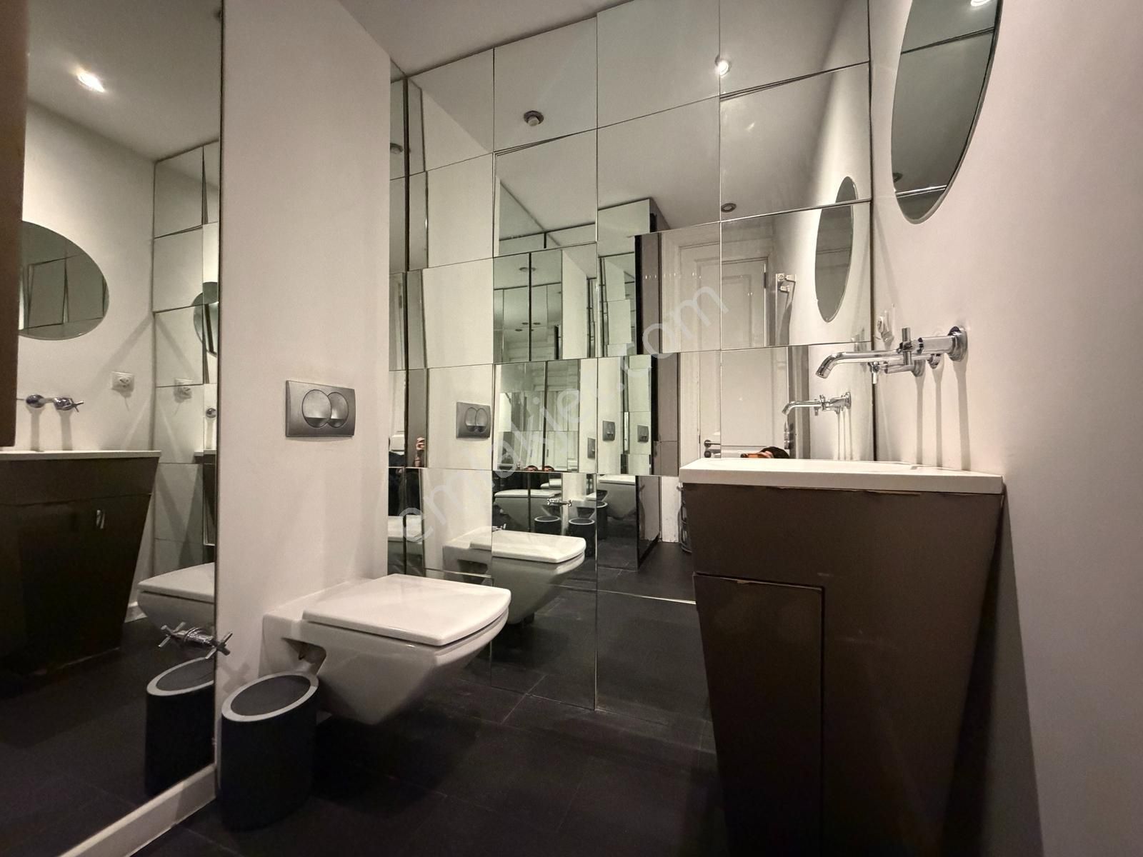 Akaretler Sıraevler Geniş Teraslı Home Offıce - Görsel 2