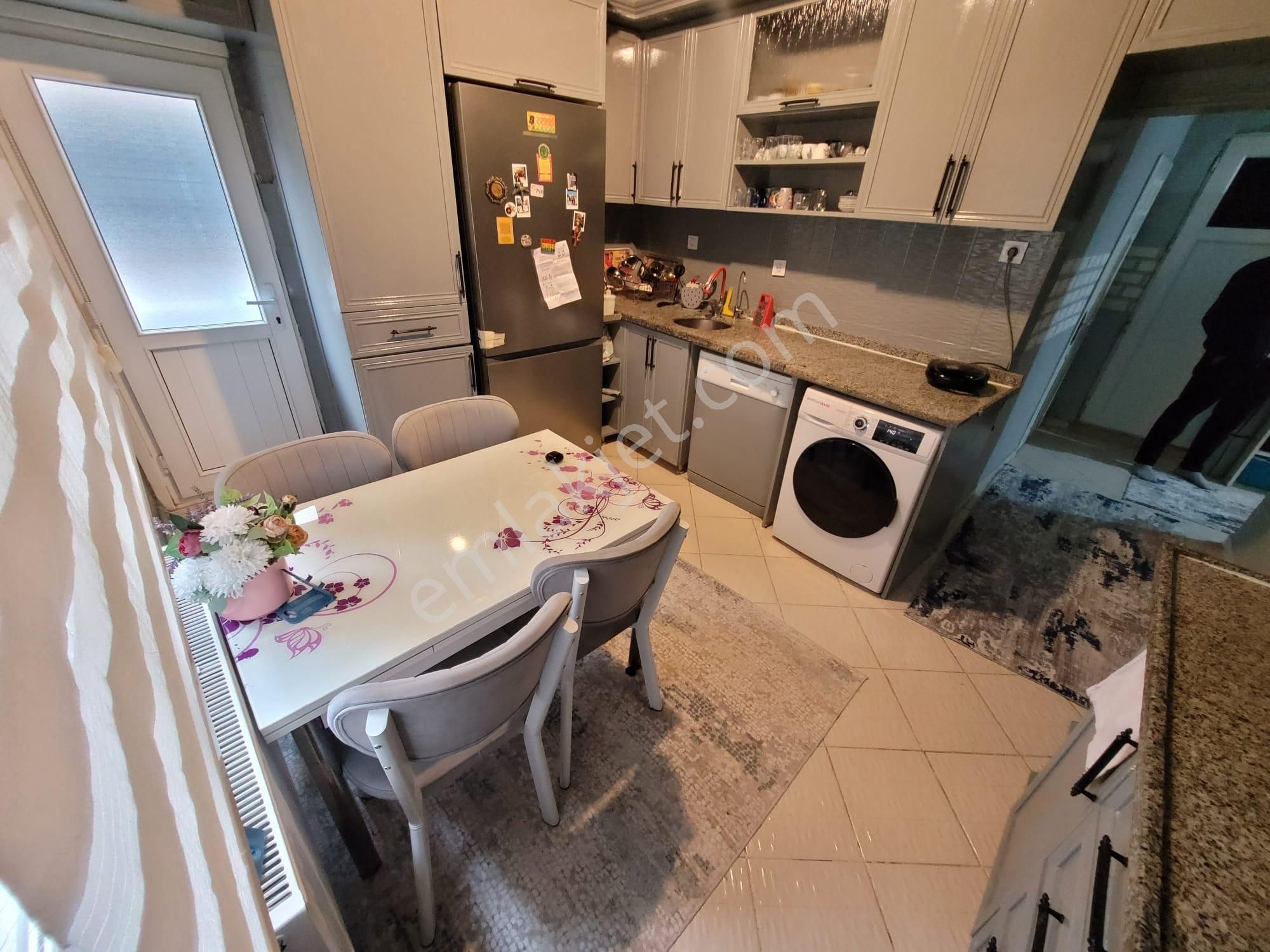 Üç Kardeşler'den Yunus Emre Mh 3+1 Masrafsız 125m² Ara Kat Daire - Görsel 14