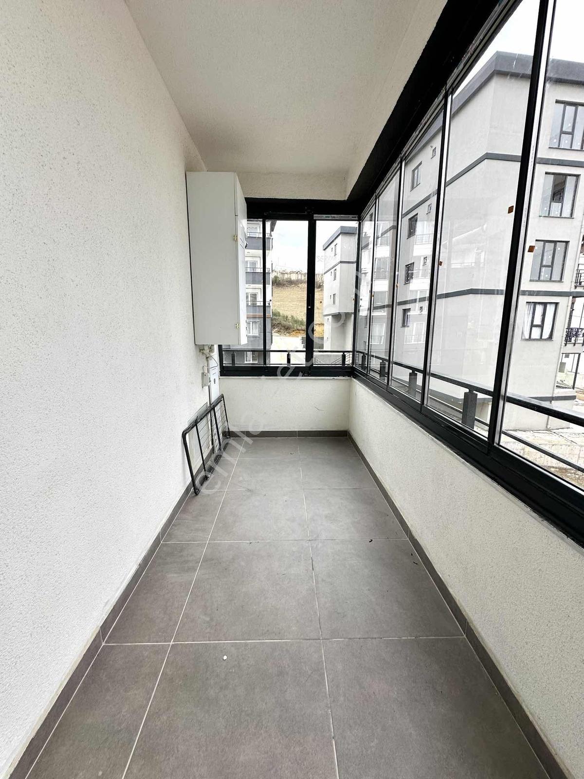 ▇ Deniz Manzaralı, Ulaşıma Yakın -full Eşyalı- Geniş 1+1 Daire ▇ - Görsel 4