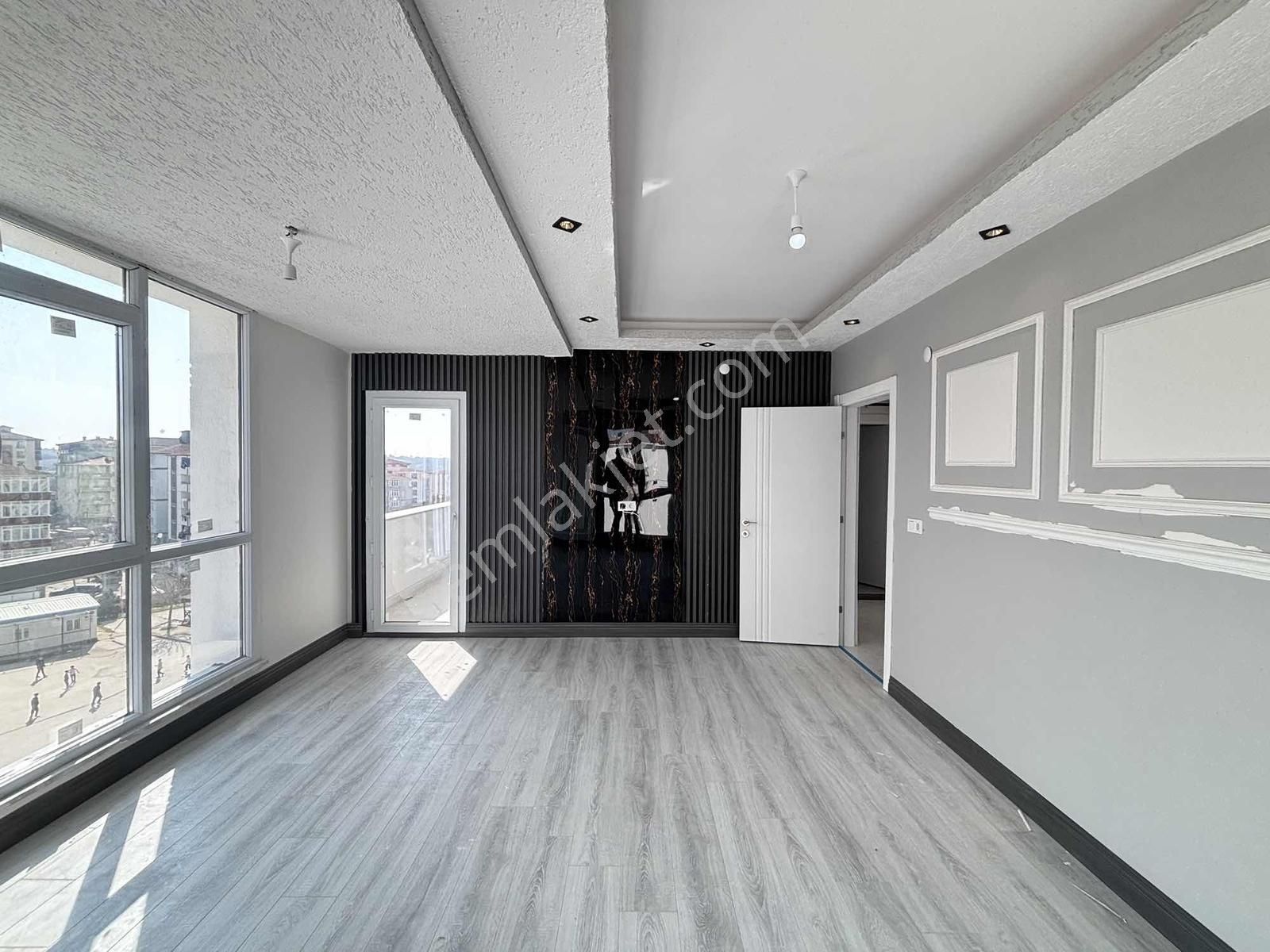 Fa Özbirden Okullar Bölgesinde Öncephe İskanlı 2+1daire