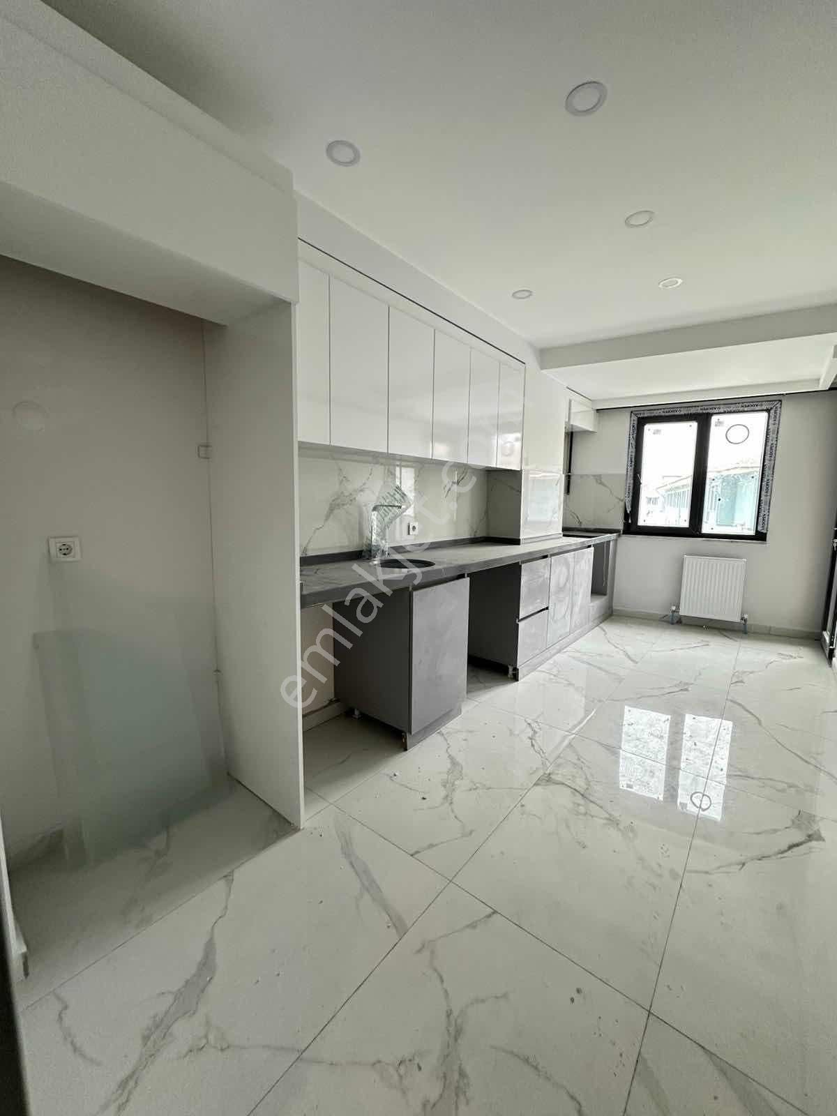 Akevler Mahallesinde Satılık Kellepir 2+1 Daire - Görsel 14