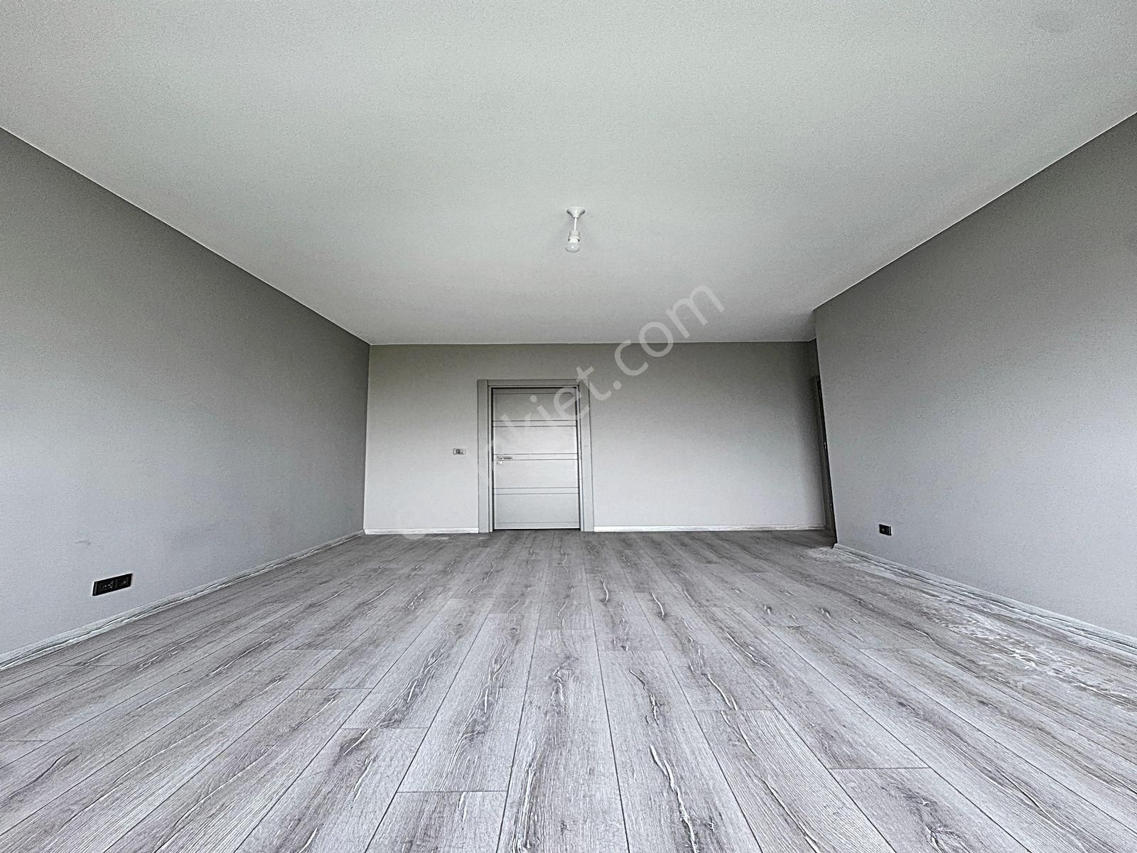 Cadde34 Yapı'dan Kısa Katlı Full Konsept Site İçerisinde Havuz Cepheli 2+1 Sıfır Satılık Daireler - Görsel 24