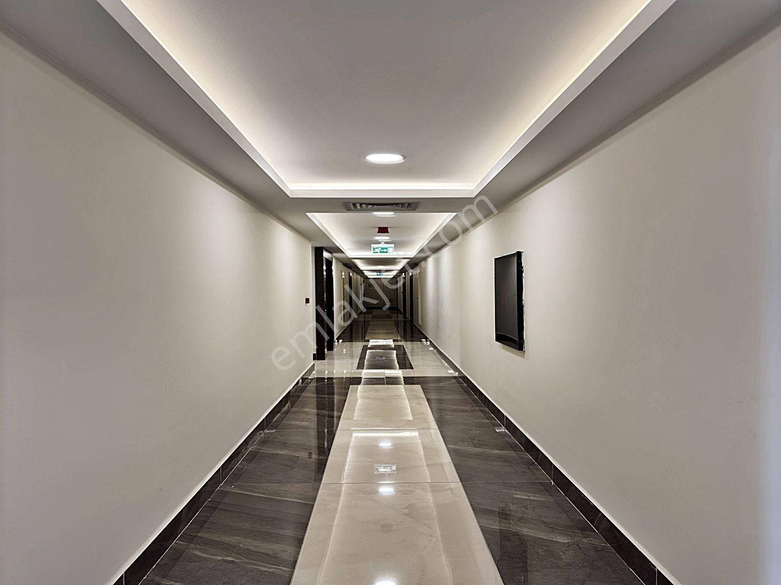 Cadde34 Yapı'dan Kısa Katlı Full Konsept Site İçerisinde Havuz Cepheli 2+1 Sıfır Satılık Daireler - Görsel 12