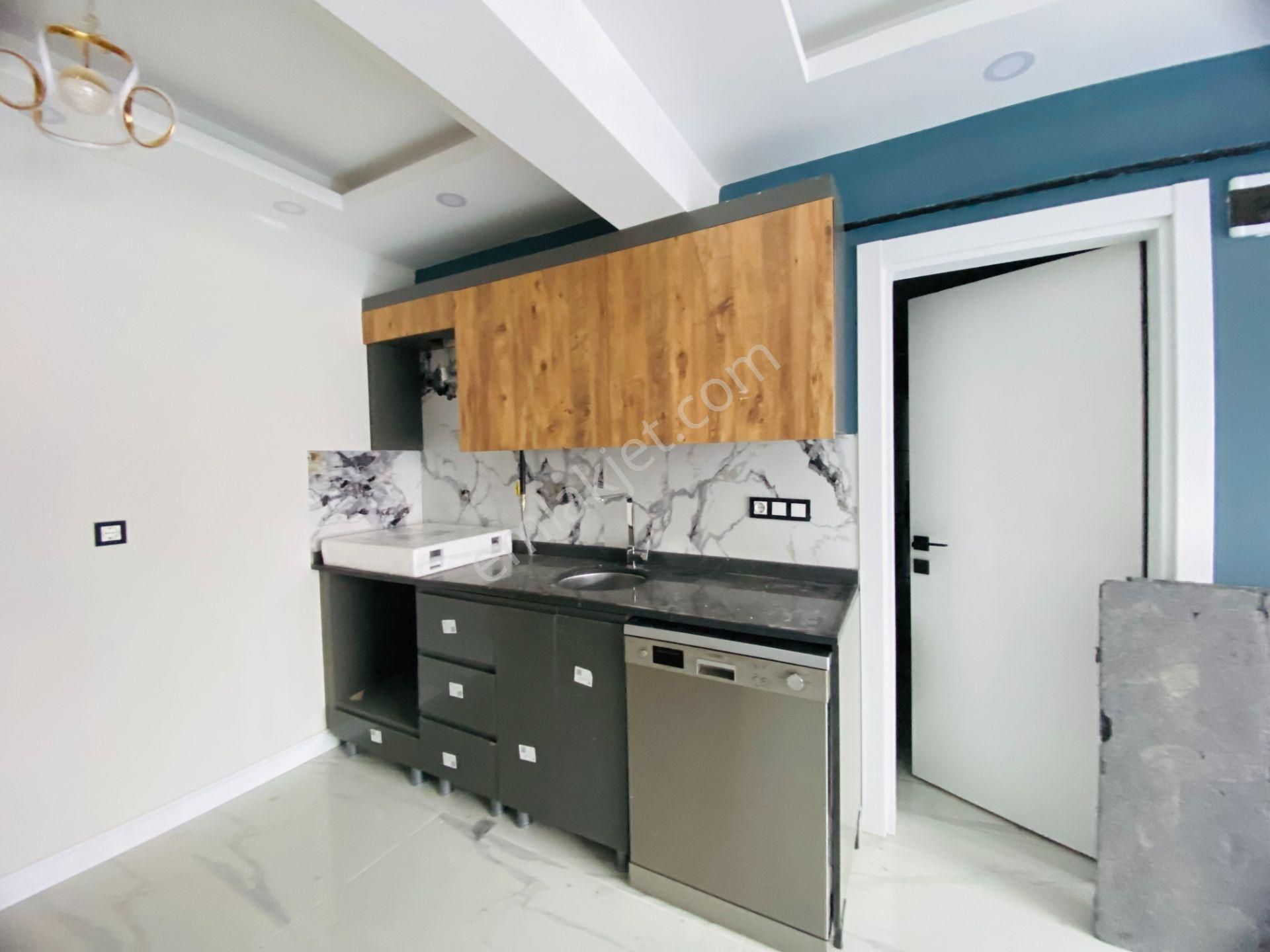 Güven'den Kapaklıda Okullar Bölgesinde Eşyalı Ön Cephe 1+1 Daire - Görsel 5