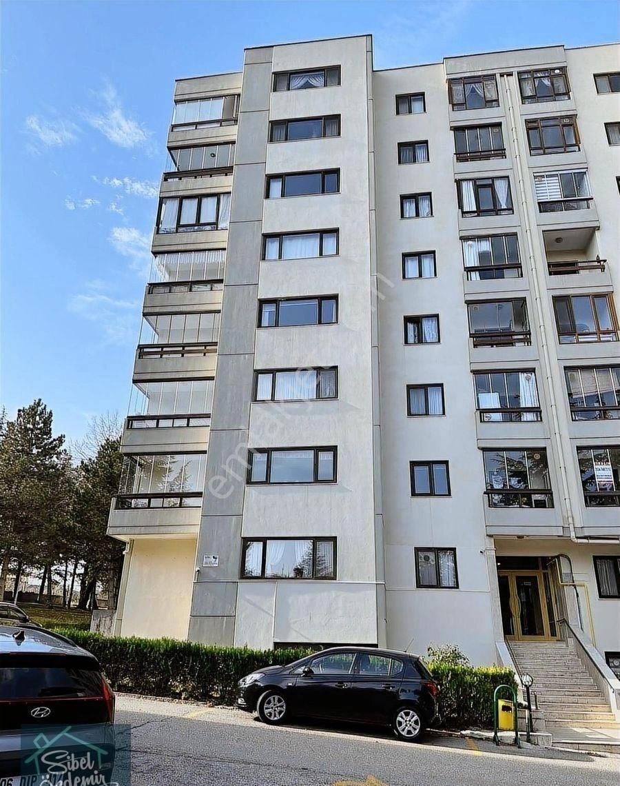 Çankaya'da Modern Döşenmiş Eşyalı 3+1 Daire - Görsel 17